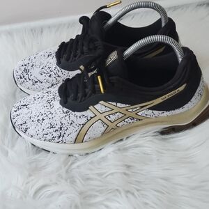 ASICS Women's Black and White Running Shoes